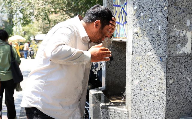 Krizë e thellë uji në Iran, mbylle tualetet publike mes thatësirës ekstreme! Temperaturat arrijnë deri në 50°C, ndërpritet edhe energjia elektrike