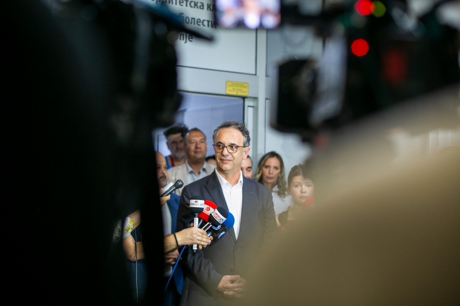 Aliu: Në Klinikën për vesh, hundë dhe fyt është kryer një rindërtim i thelluar i katër sallave kirurgjikale, janë siguruar mikroskop të ri operativ dhe makina anesteziologjike