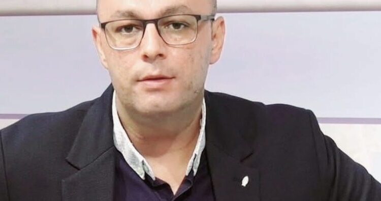 Bilalli kritikon gjuhën e Mickoskit: “Kryeministër i rrugës, me fjalor të ndarjes etnike”