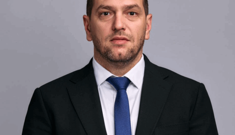 Gadaf Uzairi: “VMRO shpif për të shpërqendruar, Aleancës nuk i duhen privilegjet e pushtetit – ne i kthehemi qytetarit”