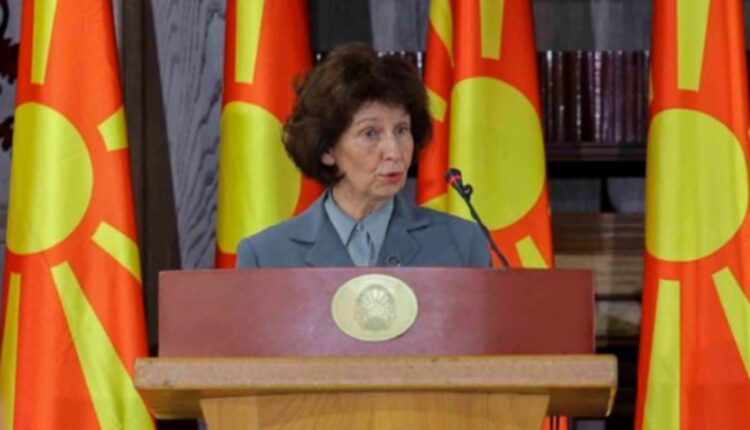 Siljanovska-Davkova: Të tejkalojmë krizën shpirtërore dhe morale dhe të kthehemi te vlerat e vërteta