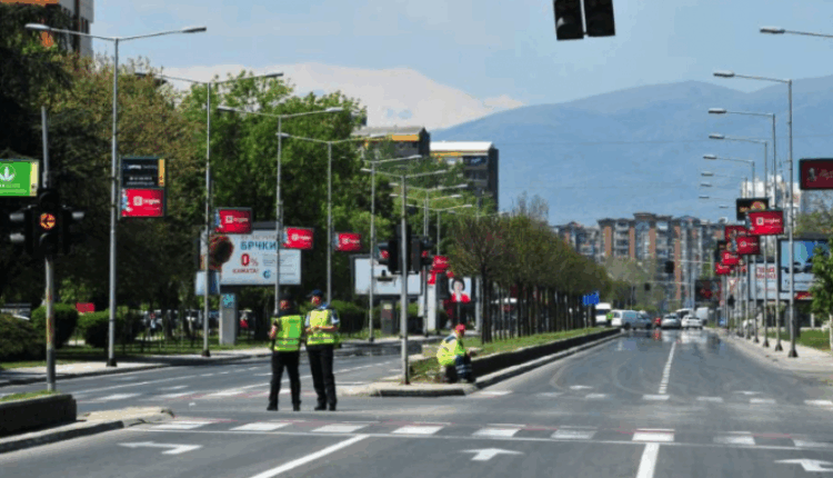 Trafiku në rrugët shtetërore zhvillohet pa probleme në rrugë të thata