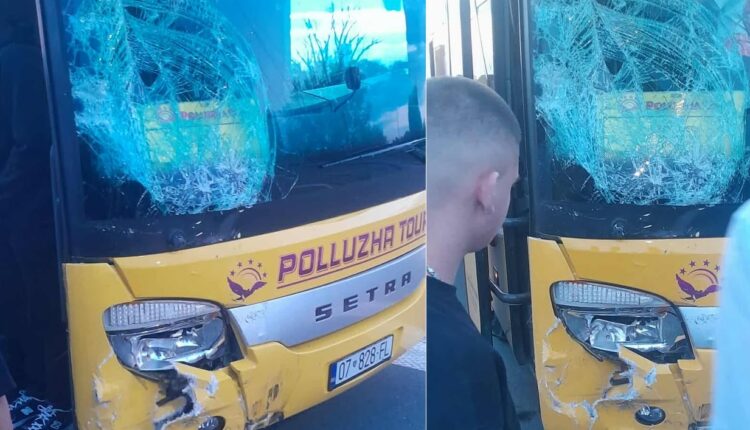Përplaset autobusi me targa të Kosovës në kufurin Serbi – Hungari, dy të lënduar