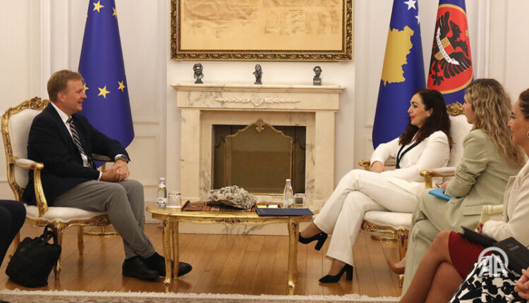 Osmani kërkon nga BE-ja heqjen e masave të padrejta ndaj Kosovës