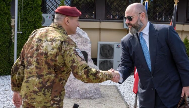 Barduani pret në takim zyrtarin amerikan të Mbrojtjes, diskutojnë për dialogun Prishtinë-Beograd