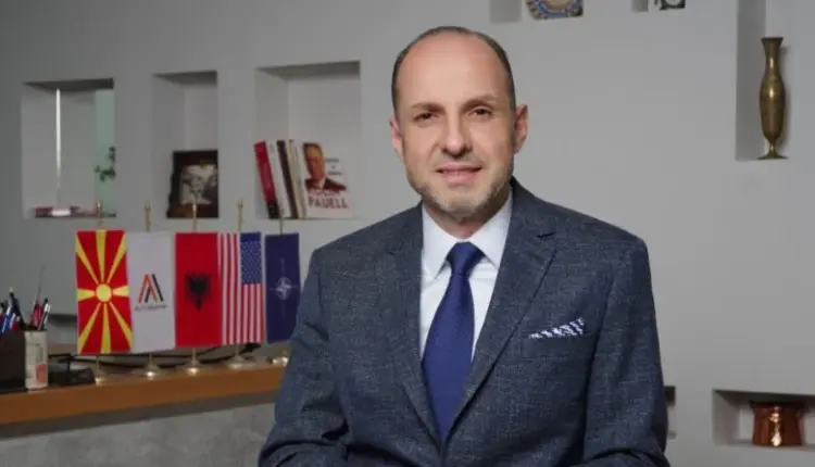 Ibrahimi: Një vendim që lartëson kujtesën, emri i Azem Moranës ngjitet mbi themelet e dijes