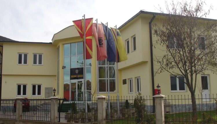 Vendimi i fundit/ Zhelina do të ketë 4 këshilltarë më pak, VLEN – VMRO masakruan komunat shqiptare. Reagon Emir Sulejmani