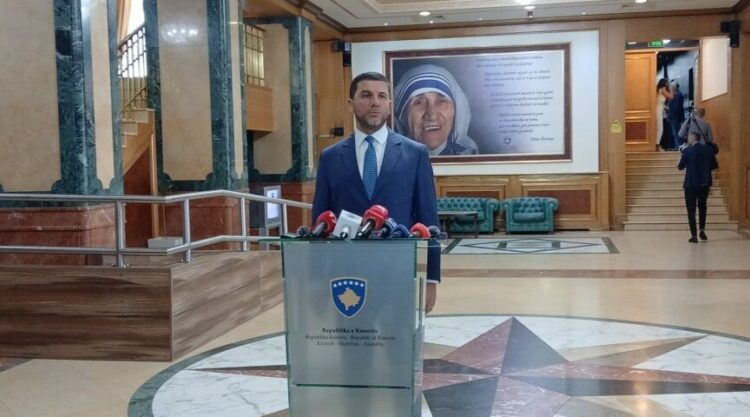 Memli Krasniqi: Në një botë paralele, kurrë s’do ta votonim Dimal Bashën