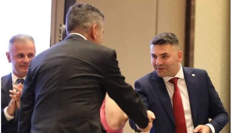 Tronditje në VLEN dhe LD, Muhamet Ahmeti: O veprojmë seriozisht, o e mbyllim me nder!”