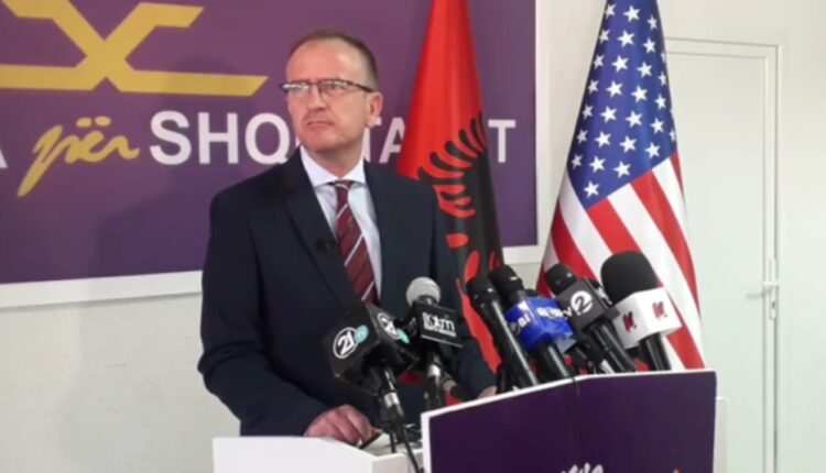 Kryetari i Aleancës për Shqiptarët, Arben Taravari, përkujton Arben Xhaferin në 13-vjetorin e ndarjes nga jeta