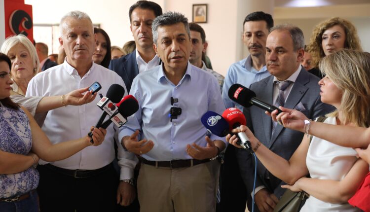 Mexhiti: Nga Shkolla fillore “Kongresi i Manastirit” fillojmë zbatimin e mësimit në një ndrim të vetëm në Çair