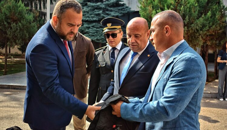 Toshkovski: 23 motoçikleta dhe pajisje të reja për policinë e trafikut – bashkëpunim i shkëlqyer ndërinstitucional me RSBSP-në