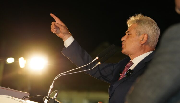 Ahmeti: Lirinë e paguam me gjak, s’na e dhanë dhuratë – duhet ta mbrojmë gjuhën shqipe