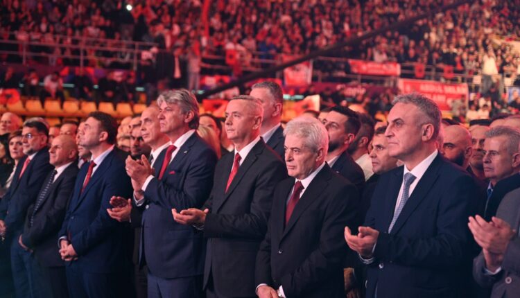Bajram Rexhepi: Populli në këmbë! Më 19 Tetor kthejmë dinjitetin dhe ndërtojmë Tetovën e së ardhmes!