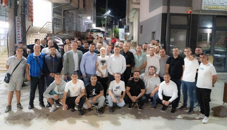 Vazhdon ikja nga VLEN-i –  50 burra nga Sahat Kulla braktisin Izet Mrxhitin bashkohen me Bujar Osmanin!
