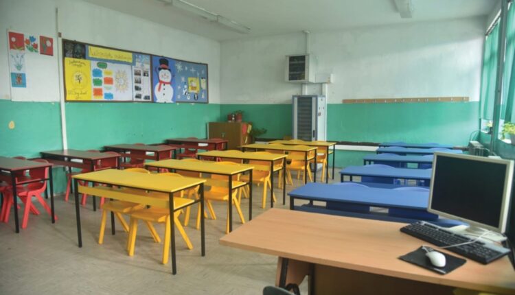 Çdo vit nga një shkollë më pak: Numri i nxënësve të shkollave të mesme në rënie alarmante