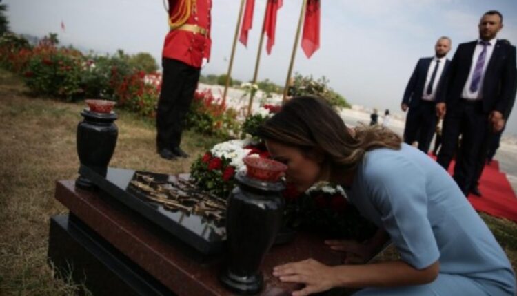 “More me vete edhe fëmijërinë time” / Rudina Hajdari kujton të atin në 27-vjetorin e vdekjes: Më ka përndjekur dyshimi, kush kishte dorë në vrasjen tënde