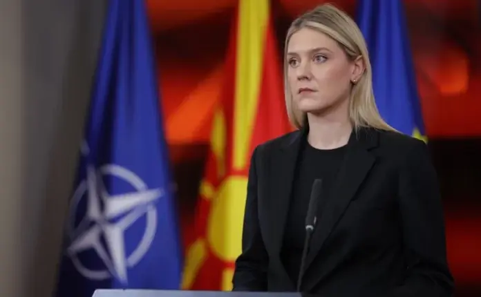 Miteva: Mickoski ishte në komunikim me të gjitha institucionet për shuarjen e zjarrit në Trubarevë