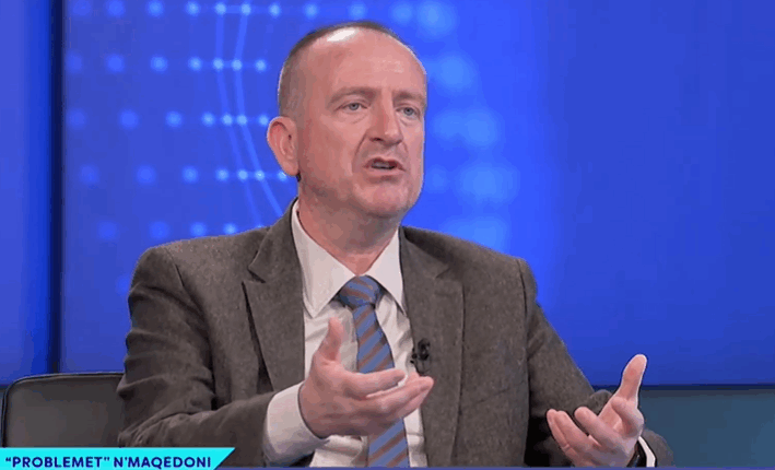 Taravari shpërthen: Dy të rinj shqiptarë u rrahën në Tetovë vetëm pse janë shqiptarë!