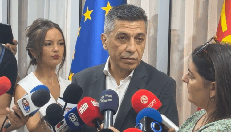 Izet Mexhiti: Arsimi është prioritet i përditshëm, shkollat e Çairit gati për vitin e ri shkollor