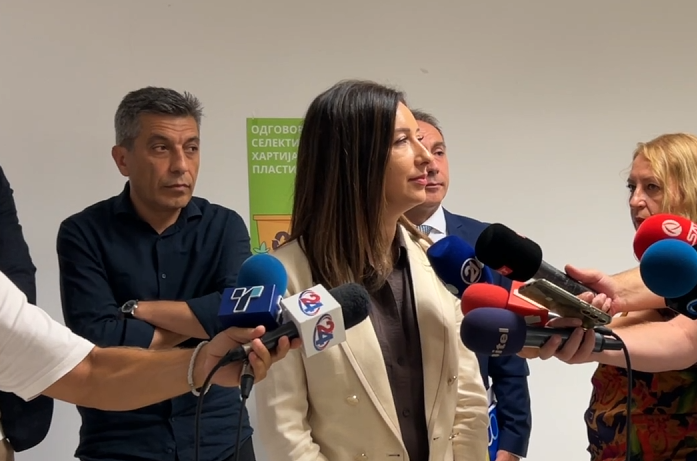 Ginovska  Ka tejkalim të vlerave të lejuara të gazrave në ajër nga zjarri në Trubarevë  ndërsa për praninë e metaleve të rënda do të dihet të premten