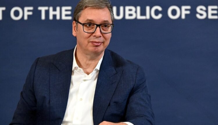 Vuçiç: Serbia do përballet me sfida të mëdha për Kosovën, shkak aleancat ushtarake
