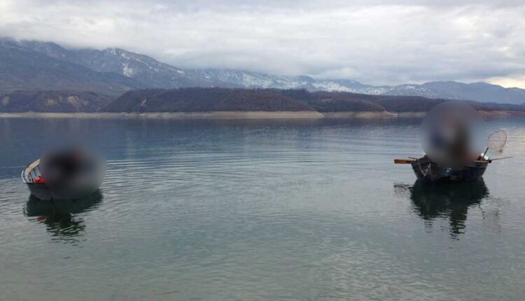Tragjedi në Dibër: Peshkatari nga Shkupi gjendet i vdekur në Liqenin e Dibrës