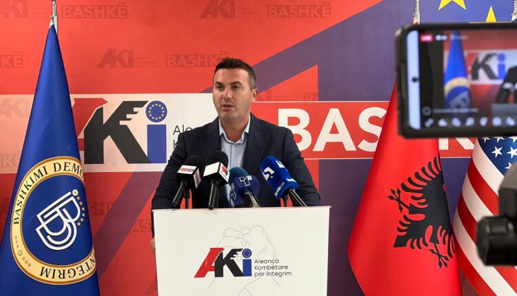 Arbër Ademi: Ku shkuan 250 milionë euro nga kredia hungareze? Shqiptarët jashtë listës së përfituesve