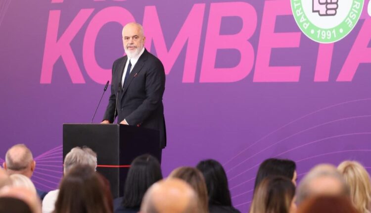 Rama prezanton qeverinë e re, konfirmohet Balluku. Ndryshime te Punët e Brendshme dhe Diplomacia. Ja të gjitha lëvizjet