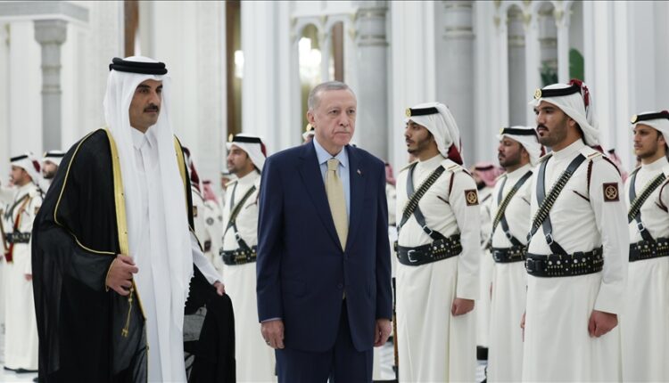 Erdogan telefonon emirin e Katarit pas sulmit izraelit: Turqia është pranë jush