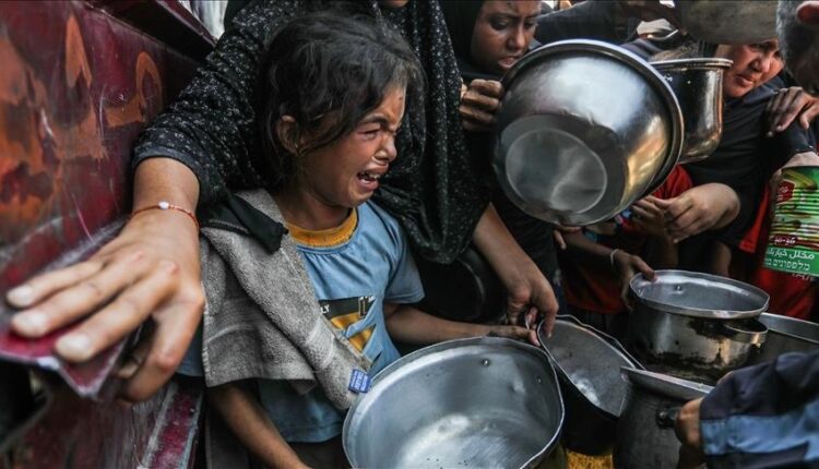 Raport: Izraeli shpenzon miliona dollarë në fushata reklamash onlajn për të mohuar urinë në Gaza