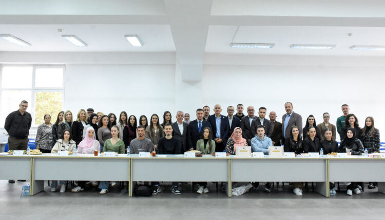 Në “Ditën Botërore të Ushqimit” në Universitetin e Tetovës u ekspozuan ushqimet e kuzhinës tradicionale