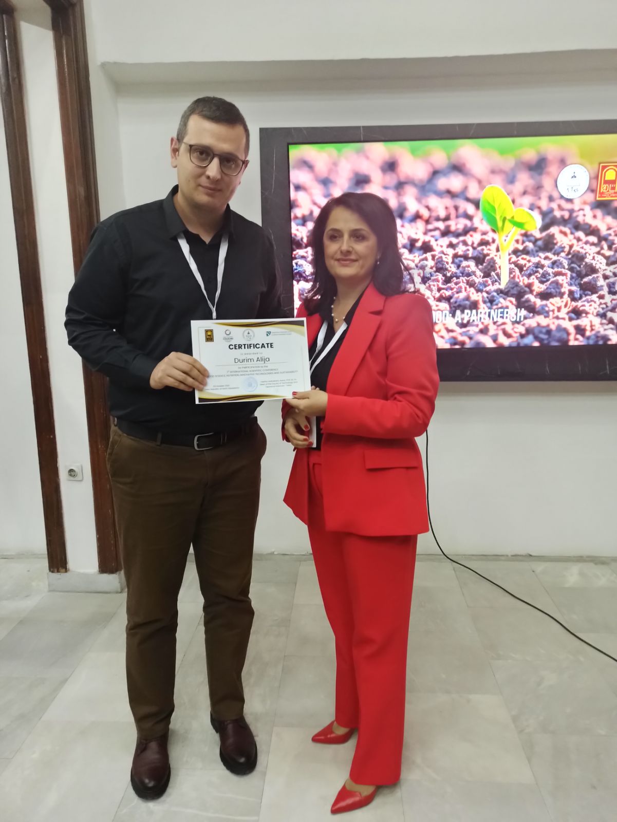Profesorë të Fakultetit të Teknologjisë Ushqimore dhe të Ushqyerit morën pjesë në Konferencën e Parë Shkencore Ndërkombëtare që u mbajt në Veles