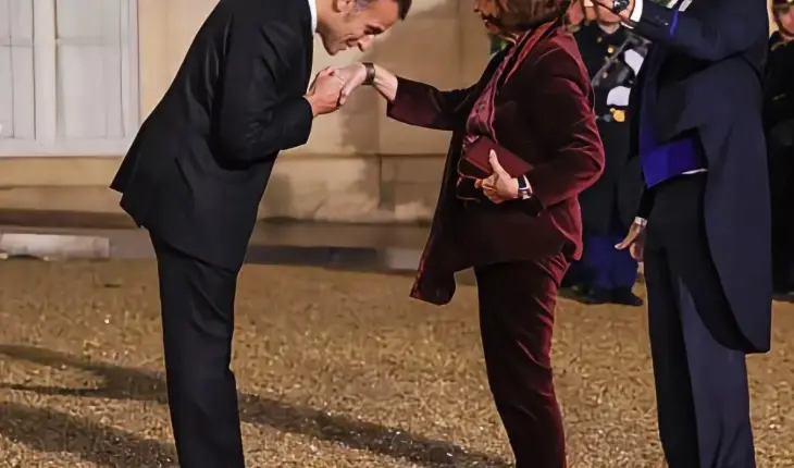 Presidentja Siljanovska-Davkova mori pjesë në darkën e organizuar nga Macron: Të fokusuar në fuqizimin e paqes globale