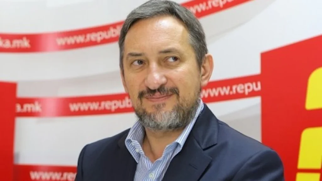 VMRO-Popullore: Me paratë e shtetit financohen manifestimet e festave të pushtimit serb në Maqedoni, kjo është shqetësuese VMRO-Popullore: Me paratë e shtetit financohen manifestimet e festave të pushtimit serb në Maqedoni, kjo është shqetësuese