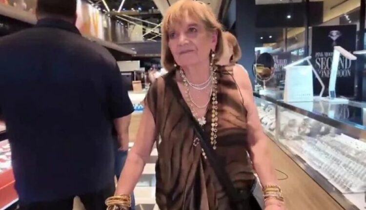 Ajo është 101 vjeç dhe ende shkon në punë çdo ditë: “Nëse dal në pension, nuk do të mbijetoj”