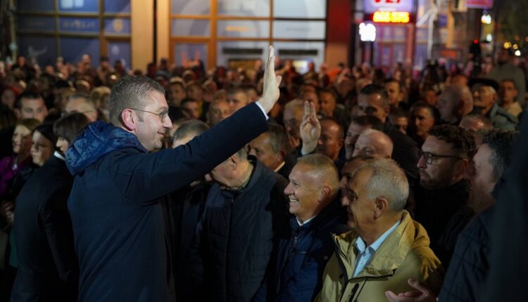 Mickoski në Kërçovë kërkon unitet etnik dhe fetar për ta votuar Aleksandër Jovanovskin