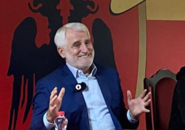 Pas deklaratave rritet PDSH-ja e Menduh Thaçit!