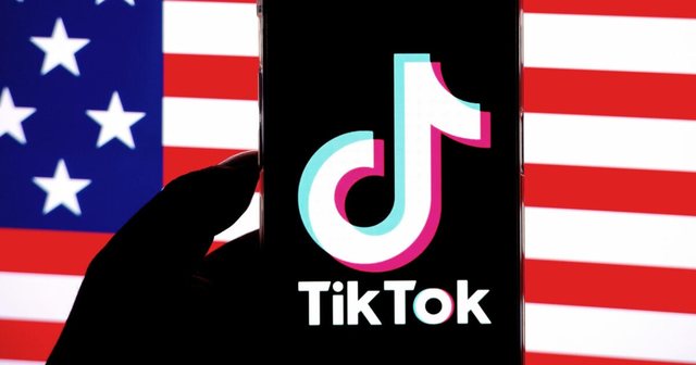 SKANDALOZE me të rinjtë amerikanë/ Tallen me të pastrehët në TikTok, policia vjen me një paralajmërim!
