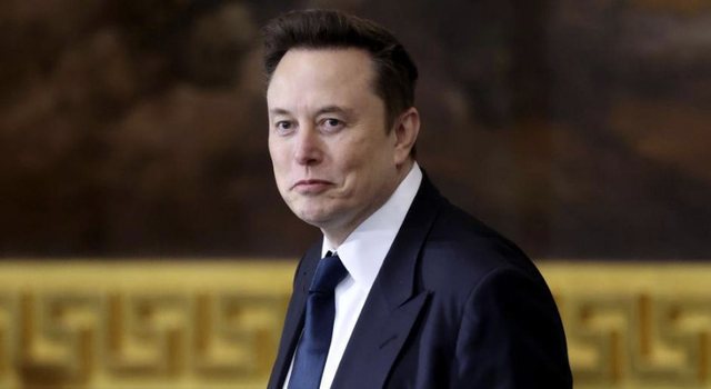 Elon Musk arrin një marrëveshje me ish drejtuesit e Twitter