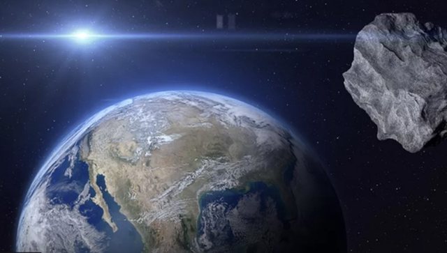 Asteroidi 3 metra kalon pranë Tokës pa u vënë re/ Agjencia Hapësinore Evropiane: Objekte të kësaj madhësie nuk përbëjnë rrezik