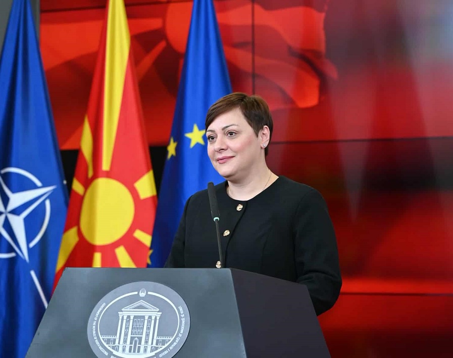 Dimitrieska-Koçoska prezantoi Propozimin e Buxhetit të vitit 2026 – Vazhdojmë me qëllimin e qartë për përshpejtimin ekonomik dhe konsolidimin fiskal Dimitrieska-Koçoska prezantoi Propozimin e Buxhetit të vitit 2026 – Vazhdojmë me qëllimin e qartë për përshpejtimin ekonomik dhe konsolidimin fiskal