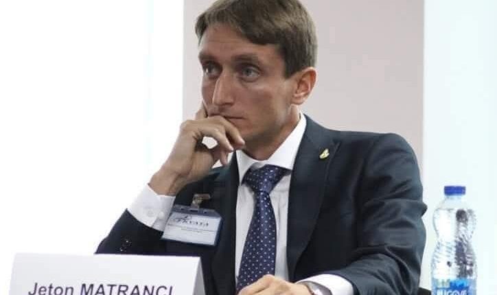 Sulltani dhe padishahu uzurpatorë…