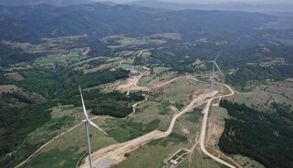 Ndalohen dy shtetas të Serbisë në Kamenicë, hynë ilegalisht në Kosovë Ndalohen dy shtetas të Serbisë në Kamenicë, hynë ilegalisht në Kosovë