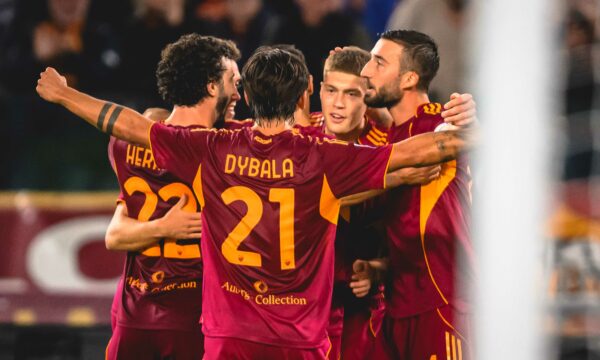Fiton Roma, nuk i ndahet Napolit në krye të Serie A