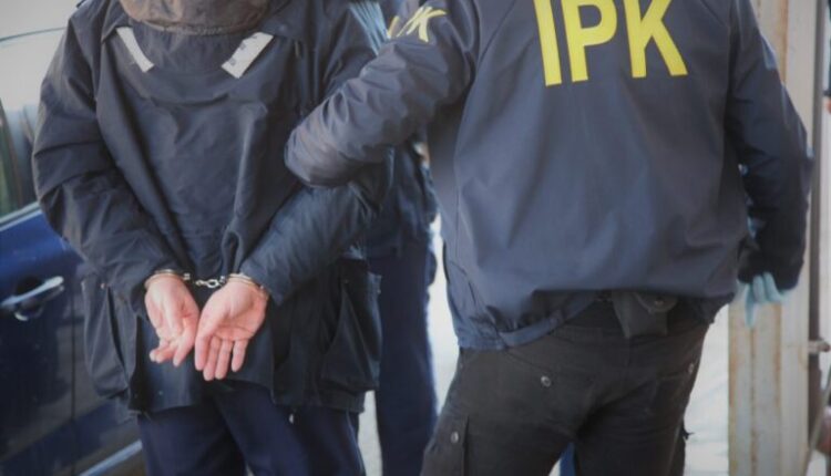 Arrestohet një polic në Prizren për dhunë në familje