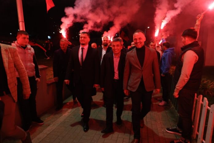 VLEN  Haraçina tregoi se është gati për ndryshimin që kthen dinjitetin e shqiptarëve