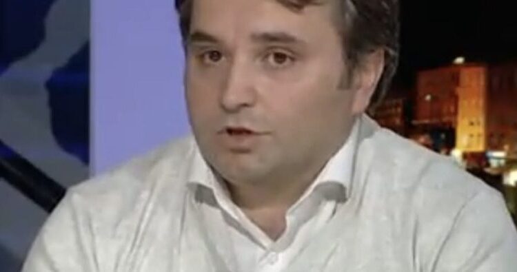 Dr. Artan Dika: Nuk është në nderin e VLEN-it të  mbështet një kandidat me dosje mashtrimi