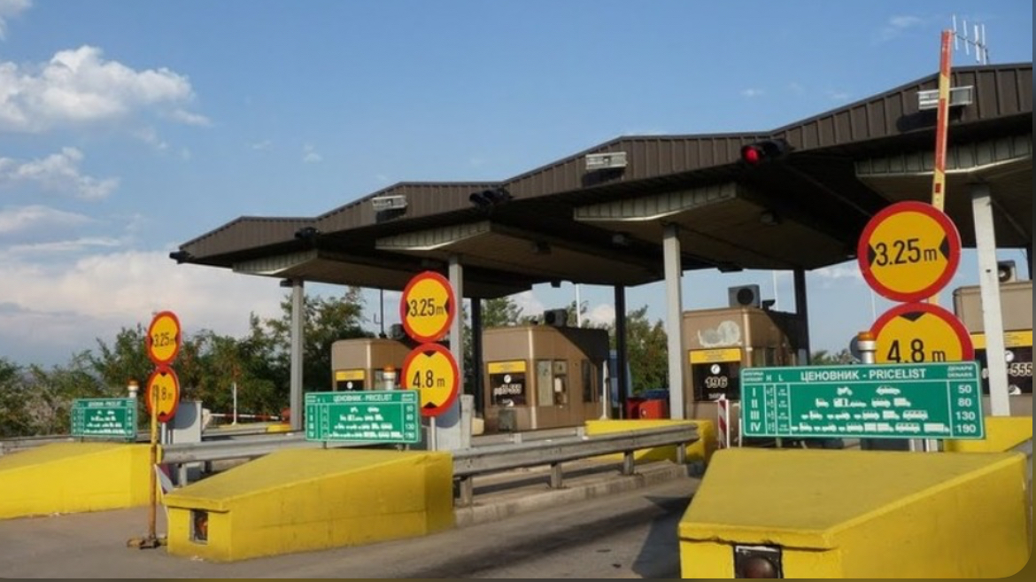 E pagoi pikë pagesën me 10 euro të falsifikuara  arrestohet 28 vjeçari nga Bosnja