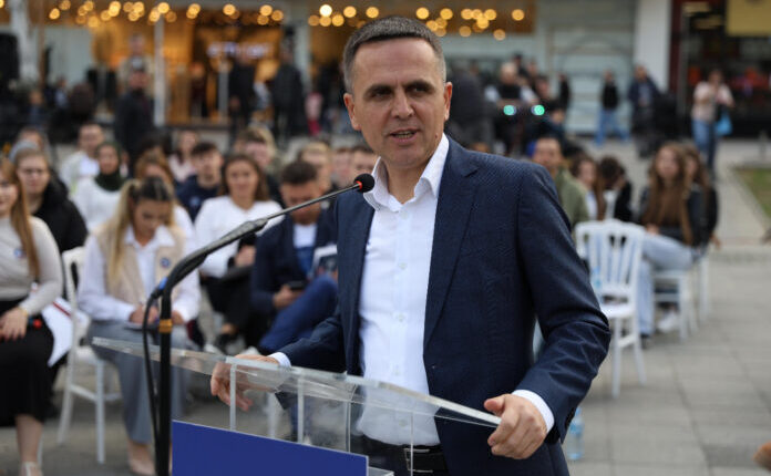 Kasami mesazh të rinjve: Duhet ta trasoni vetë rrugëtimin tuaj, bëhuni shembull për gjeneratat pas juve